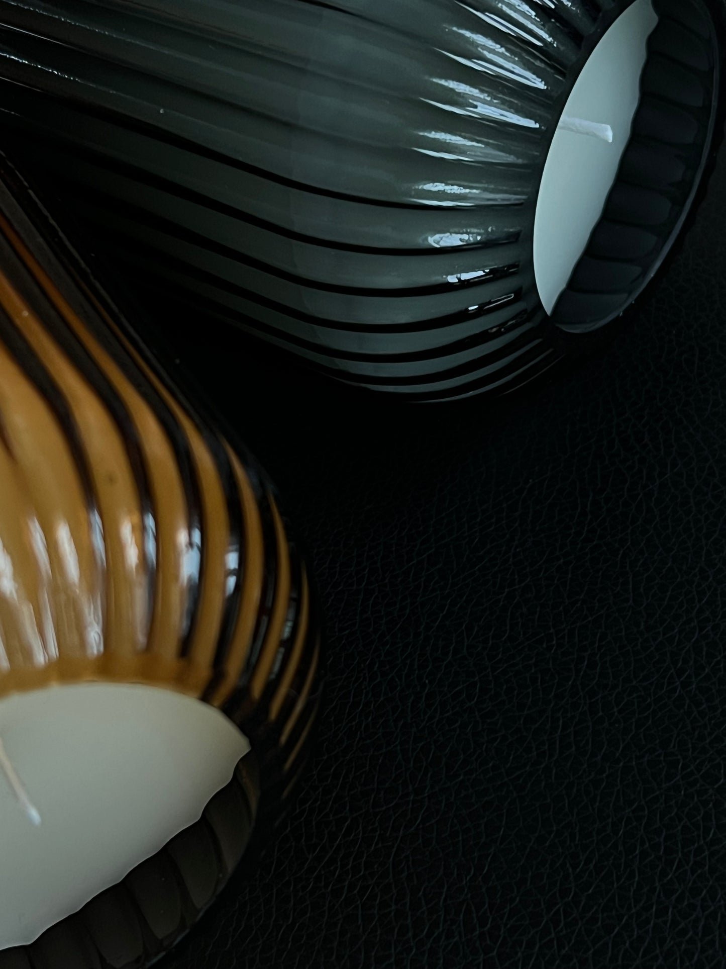 כוס פסים אפור