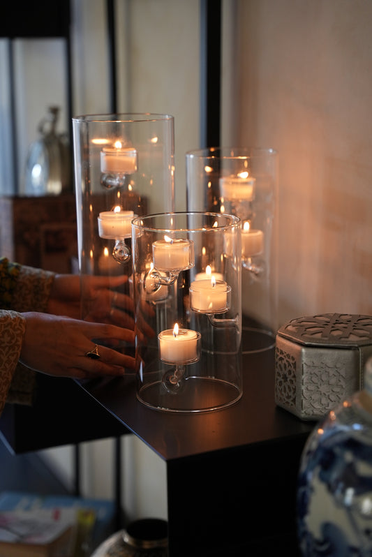 זוג פמוטי זכוכית + מארז נרות